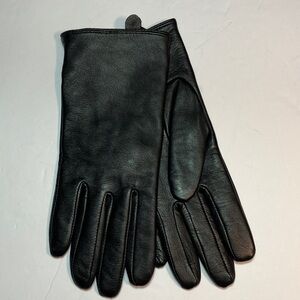 Worthington Classic Black Leather Gloves